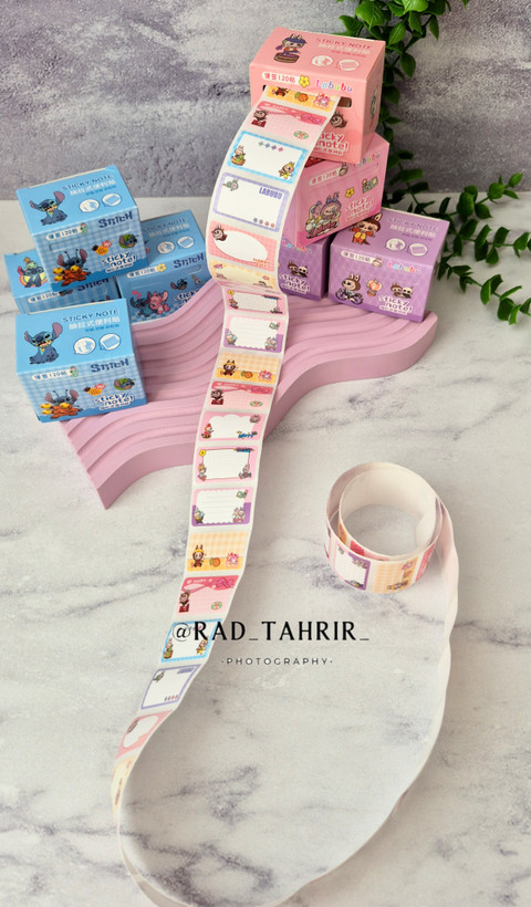 پک ۱۲۰ عددی استیکر اسم لبوبو و استیچ رولی جعبه دار
