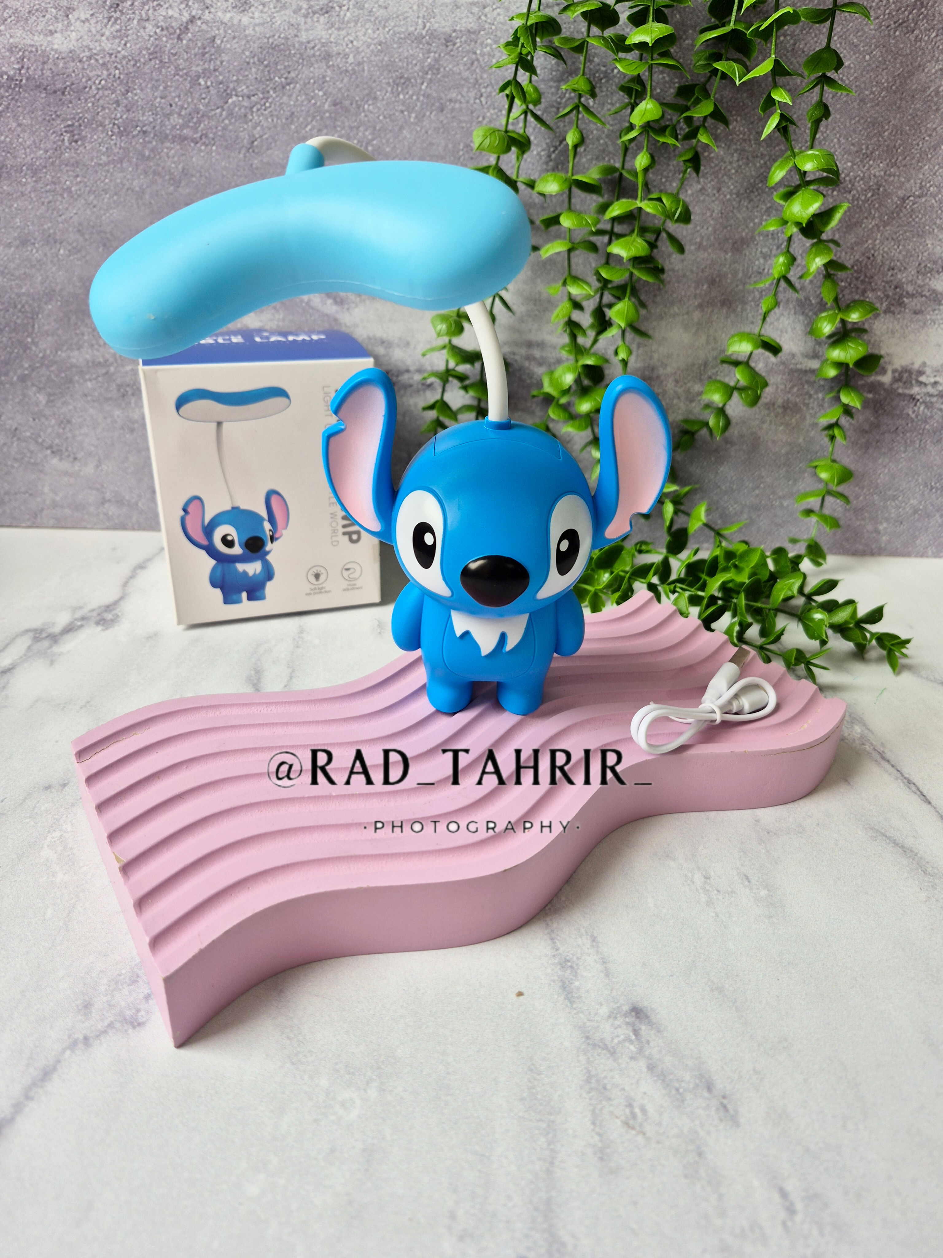 چراغ مطالعه دو حالته شارژی استیچ